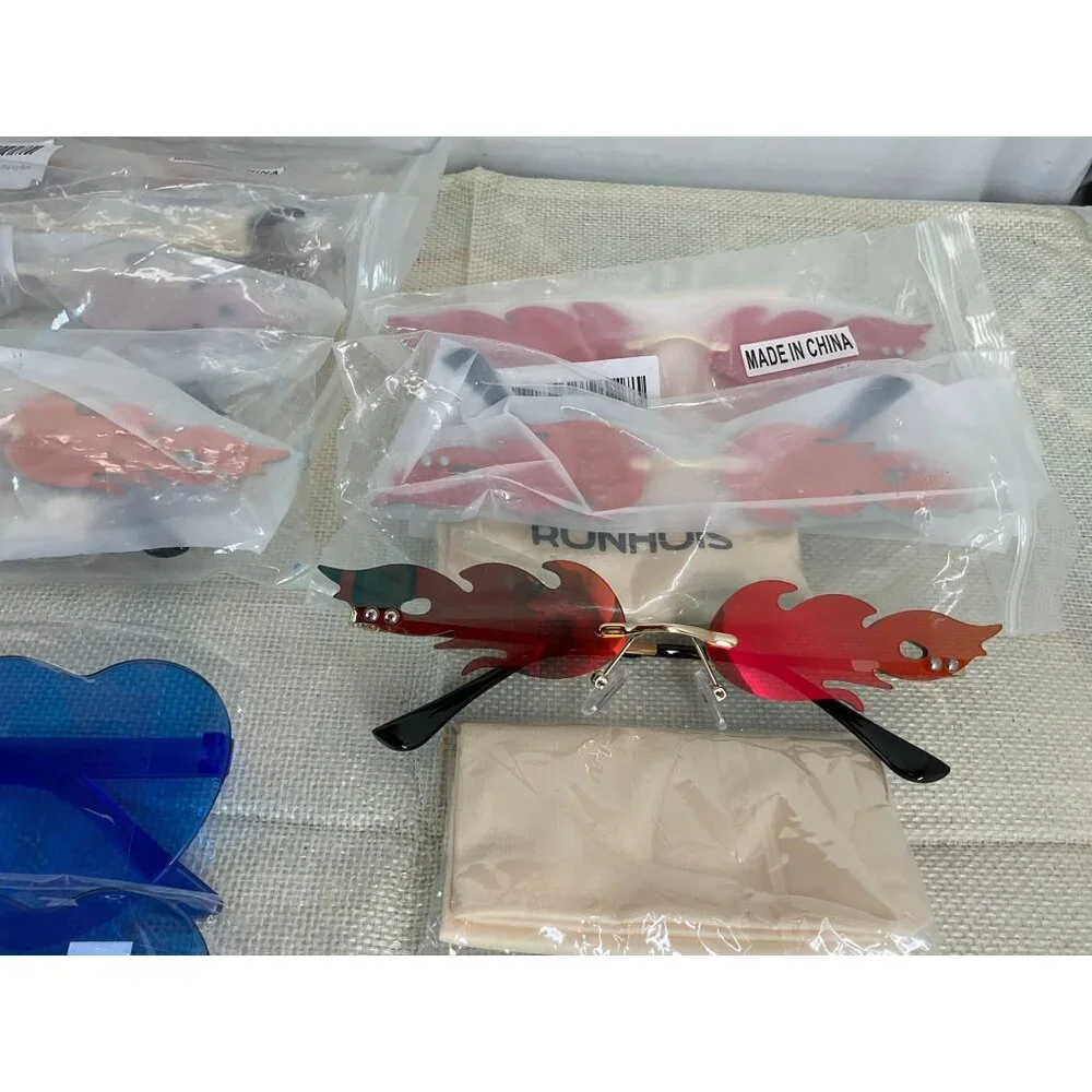 🕶️ Lot of 12 Sunglasses – Mixed Styles & Colors – New – Bulk Wholesale Resale
